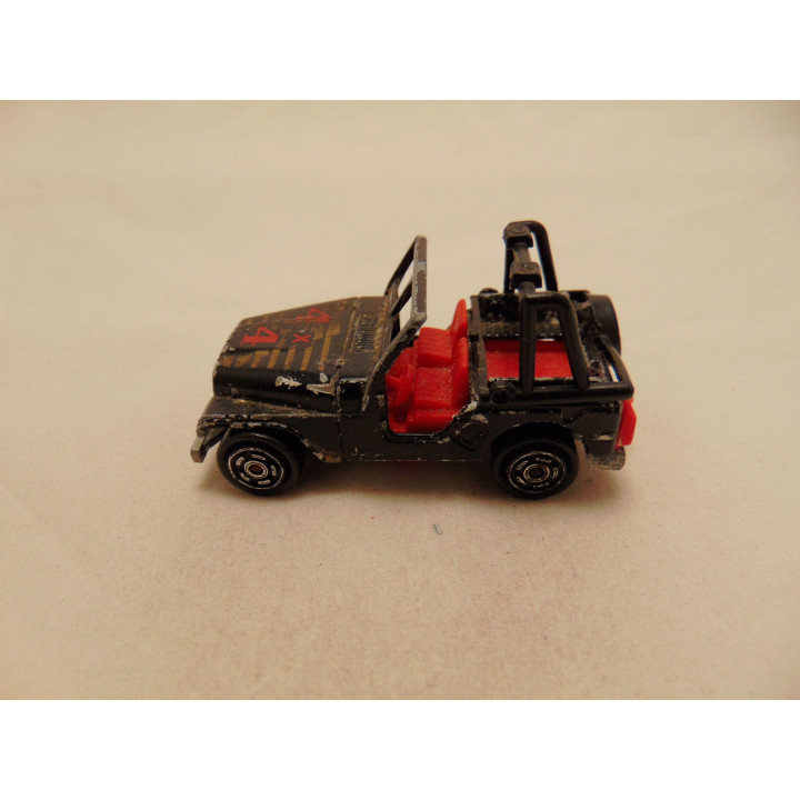 Jeep CJ5 4x4 1:59 Majorette zwart