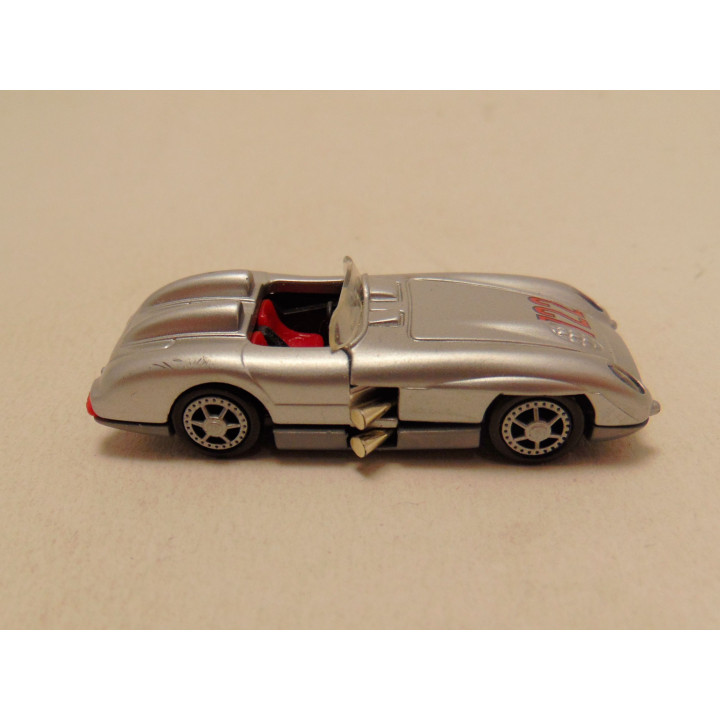 Mercedes 300 SLR 1:87 Ferrero Kinder Surprise