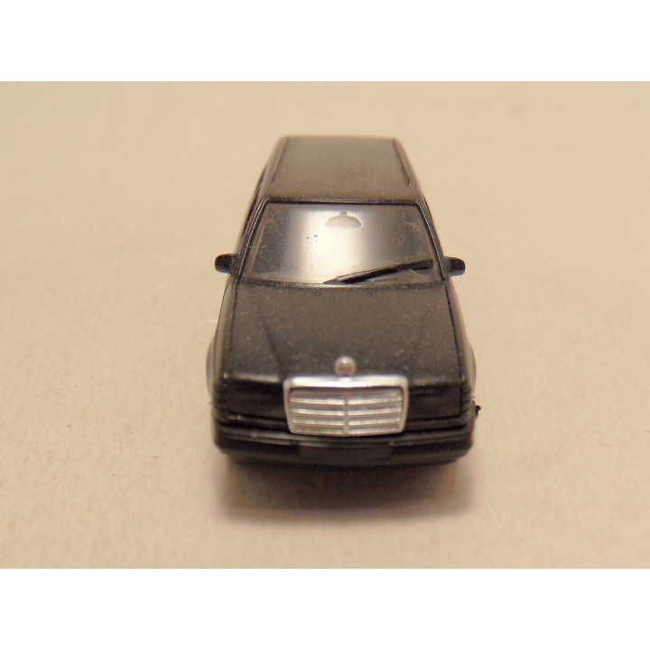 Mercedes 300 TE 1:87 Herpa donkergrijs