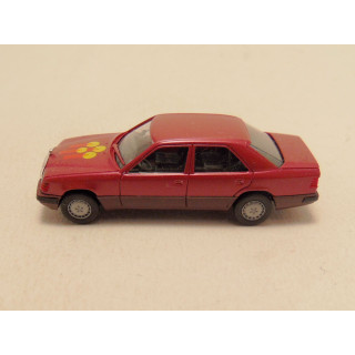 Mercedes 300E 1990 1:87 Herpa roodbruin