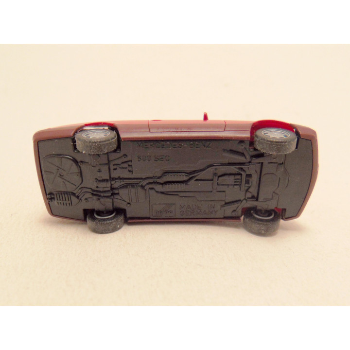 Mercedes 600 SEC 1:87 Herpa paarsrood