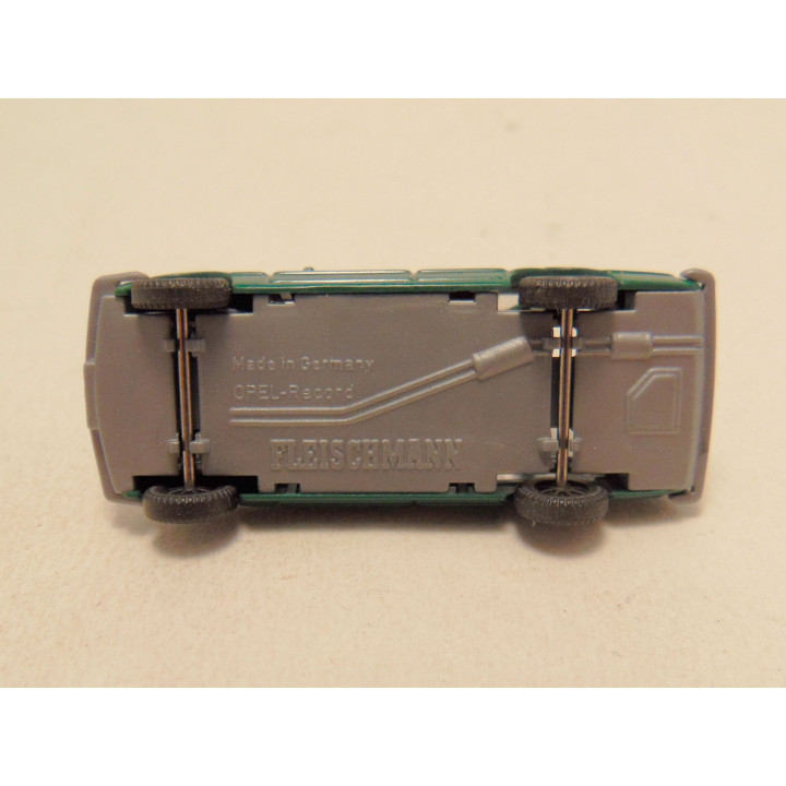 Opel Record 1:87 Fleischmann groen