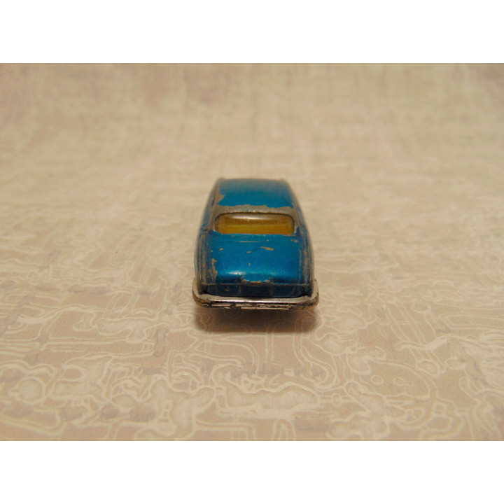 Jaguar MK10 sedan Husky models 1:64 blauw