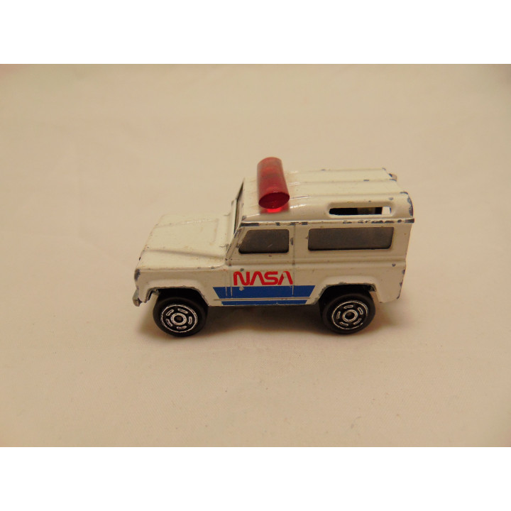 Land Rover 90 Raid NASA 1:60 Majorette 266 (1)