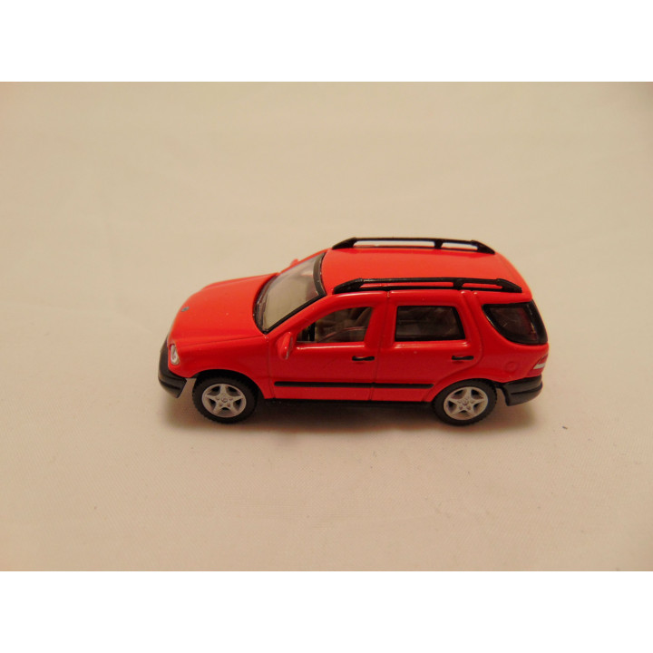 Mercedes ML 320 W163 1:73 Hongwell rood