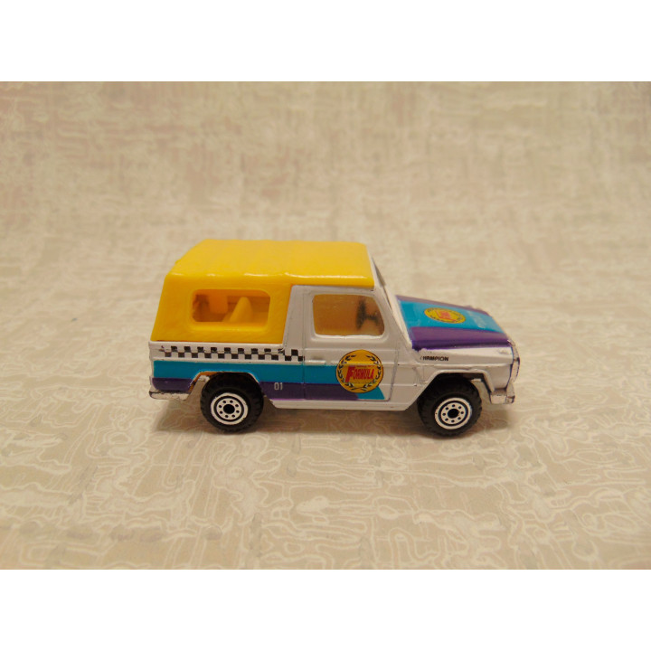 Mercedes G class softtop Formula cabrio 1:64 wit