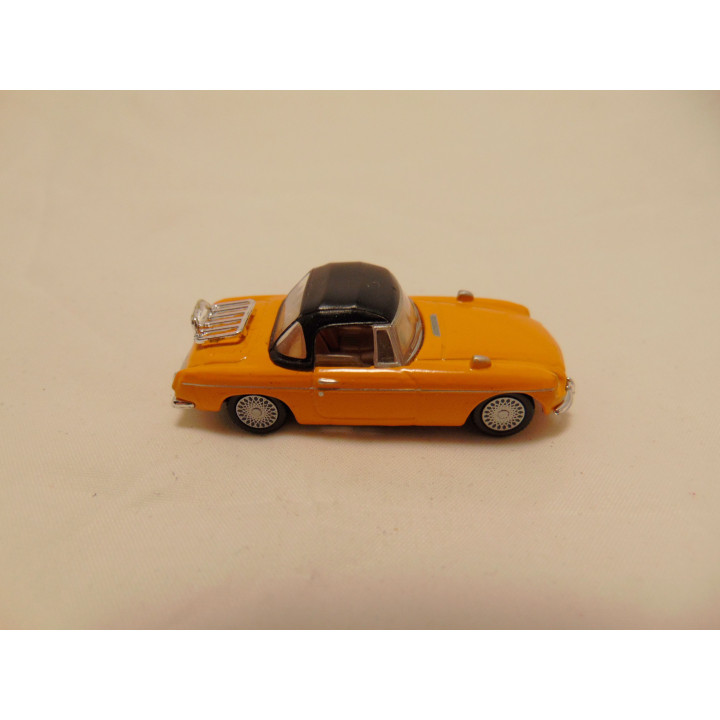 MG B softtop 1:72 Cararama oranje