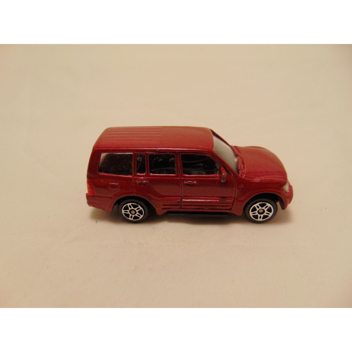 Mitsubishi Pajero 2000 1:72 JoyCity roodbruin