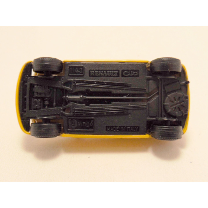 Renault Clio 1998 1:43 Bburago geel