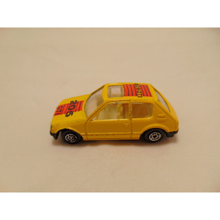 Peugeot 205 GTI met sunroof 1:64 MC Toys geel