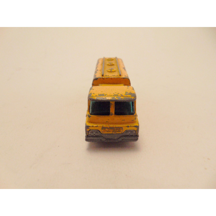 Guy motors Warrior tankwagen Shell 1:64 Husky models geel