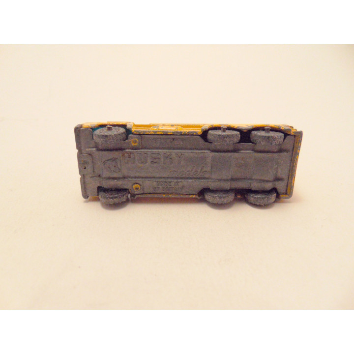 Guy motors Warrior tankwagen Shell 1:64 Husky models geel