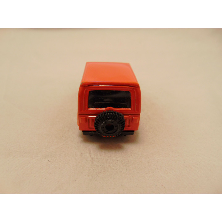 Jeep CJ7 Renegade Sunray 1:64 Welly 3333 oranje