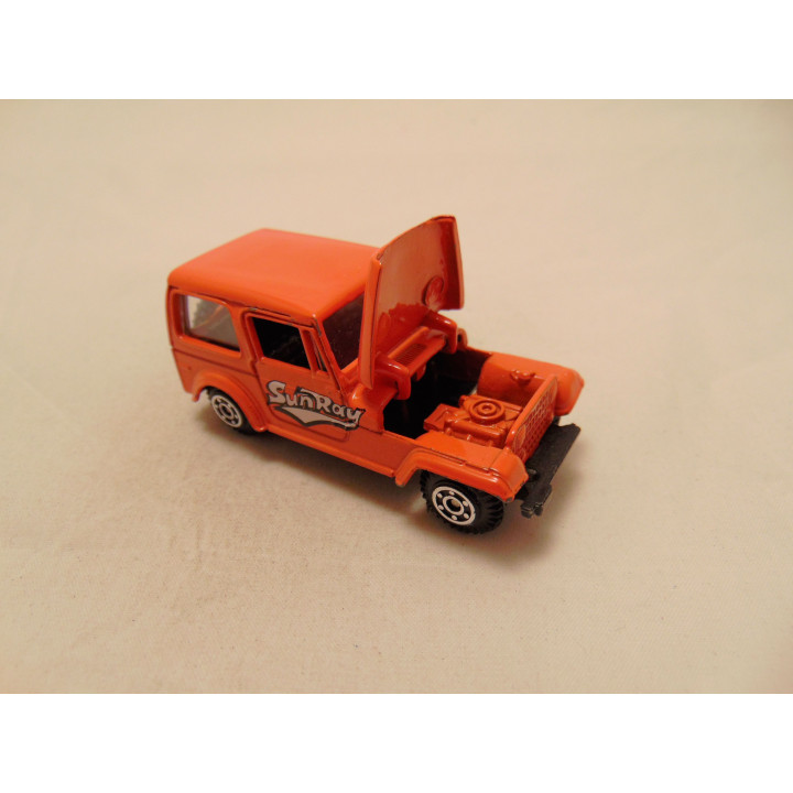 Jeep CJ7 Renegade Sunray 1:64 Welly 3333 oranje