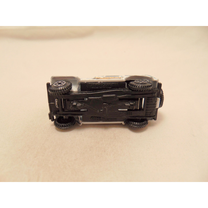 Jeep CJ7 Renegade Sunray 1:64 Welly 3333 wit