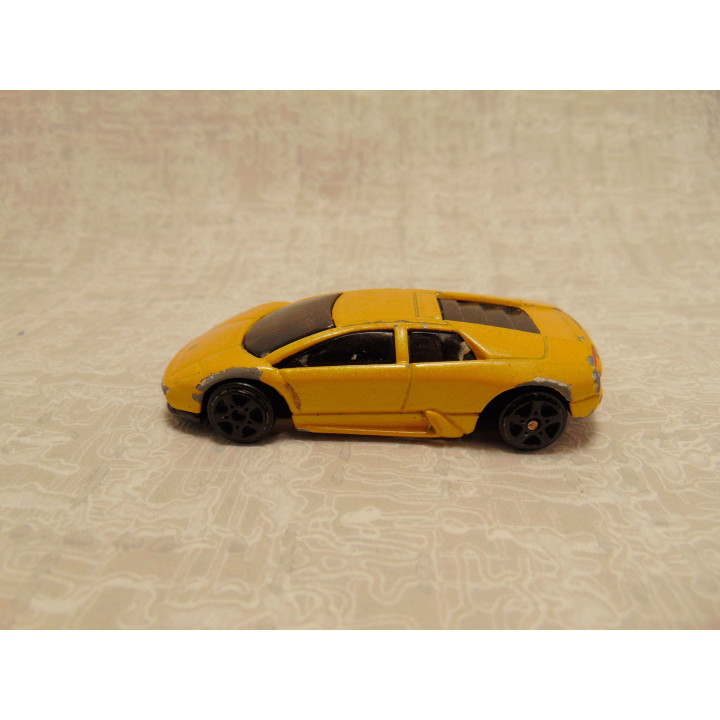 Lamborghini Murcielago Maisto 1:64 geeloranje (1)