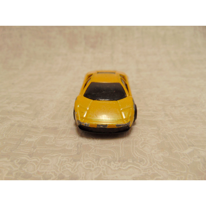 Lamborghini Murcielago coupe Maisto 1:64 geeloranje