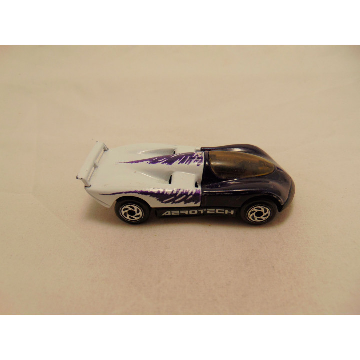 Oldsmobile Aerotech 1:66 Matchbox MB210 donkerpaars-wit - modelauto
