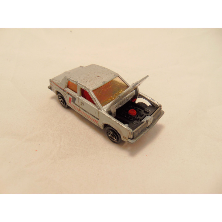 Oldsmobile Omega Majorette zilverkleurig