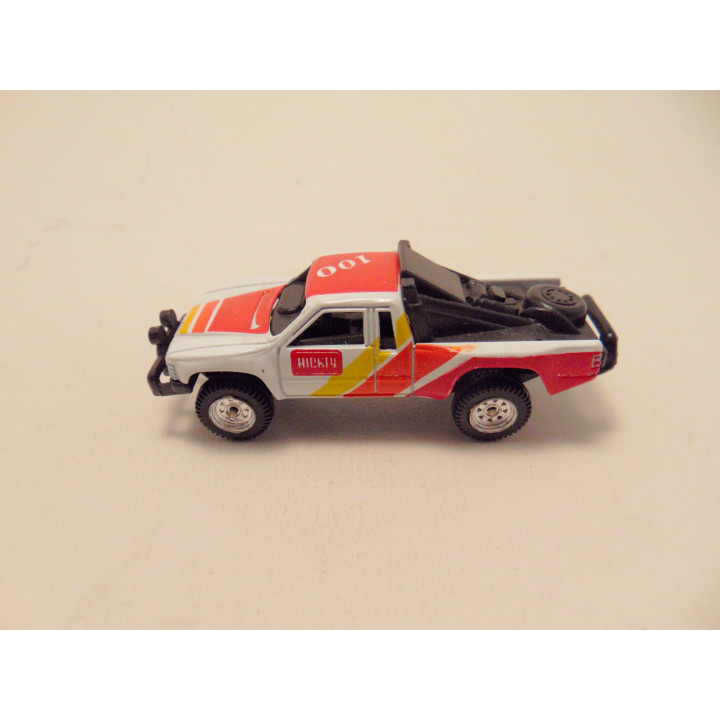 Toyota SR5 Hickley 1:64 Mc Toys wit