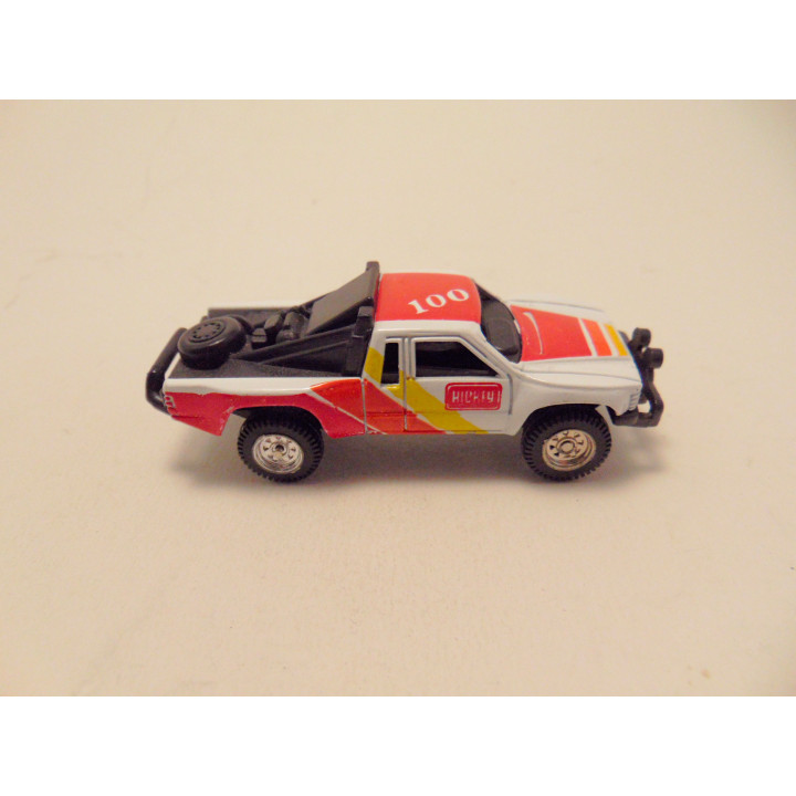 Toyota SR5 Hickley 1:64 Mc Toys wit