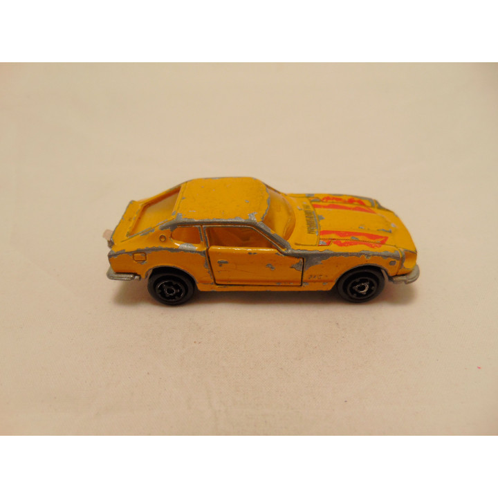 Datsun 260Z 1:60 Majorette 229 geelbruin