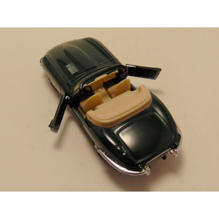 Jaguar E Type cabrio 1:36 Edocar groen