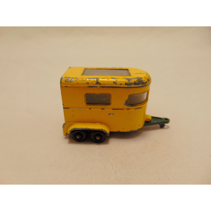 Paarden trailer Matchbox mb 43 geel