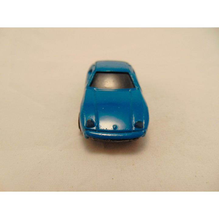 Porsche 928 1:64 blauw