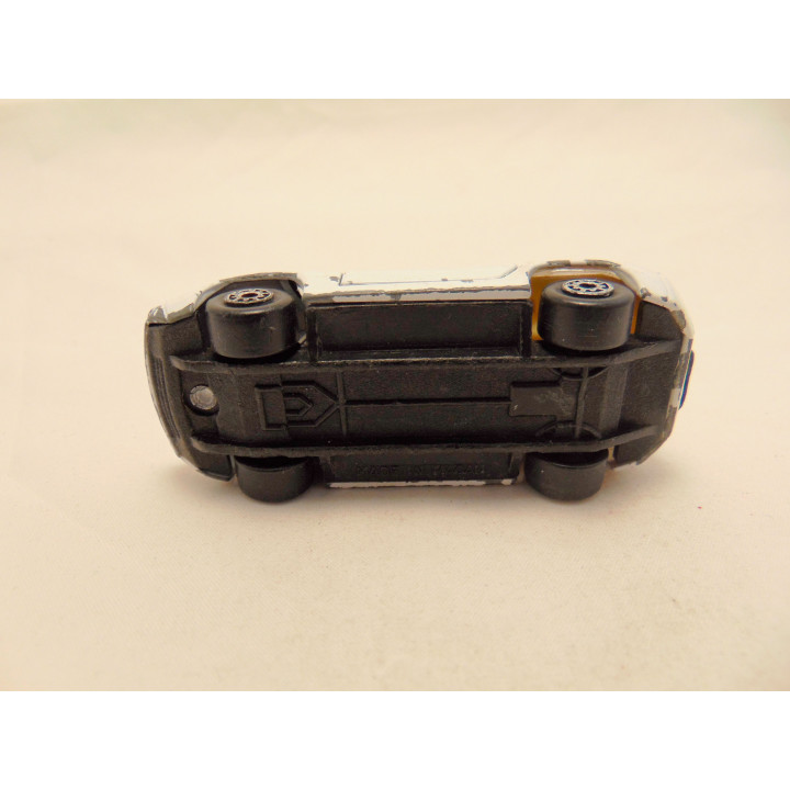 Porsche 928 1:64 wit
