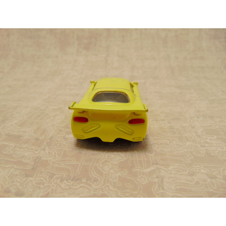 Koenigsegg CCR Sikumagma Supercar Modelauto 1:55