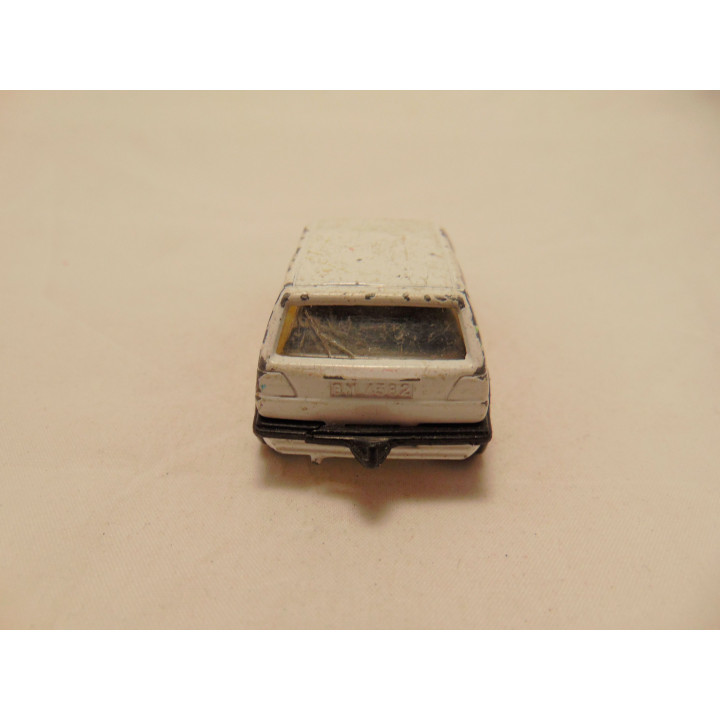 Volkswagen Golf GTI abstract 1:56 Matchbox wit