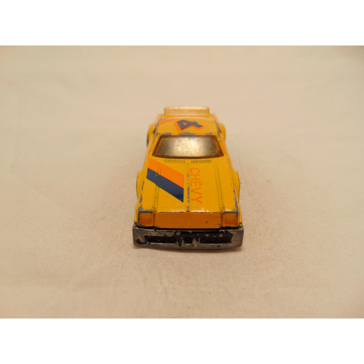 Chevrolet Monte Carlo 1980 stockcar race Matchbox geel