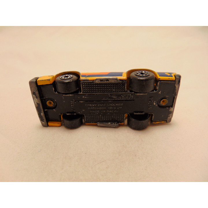 Chevrolet Monte Carlo 1980 stockcar race Matchbox geel