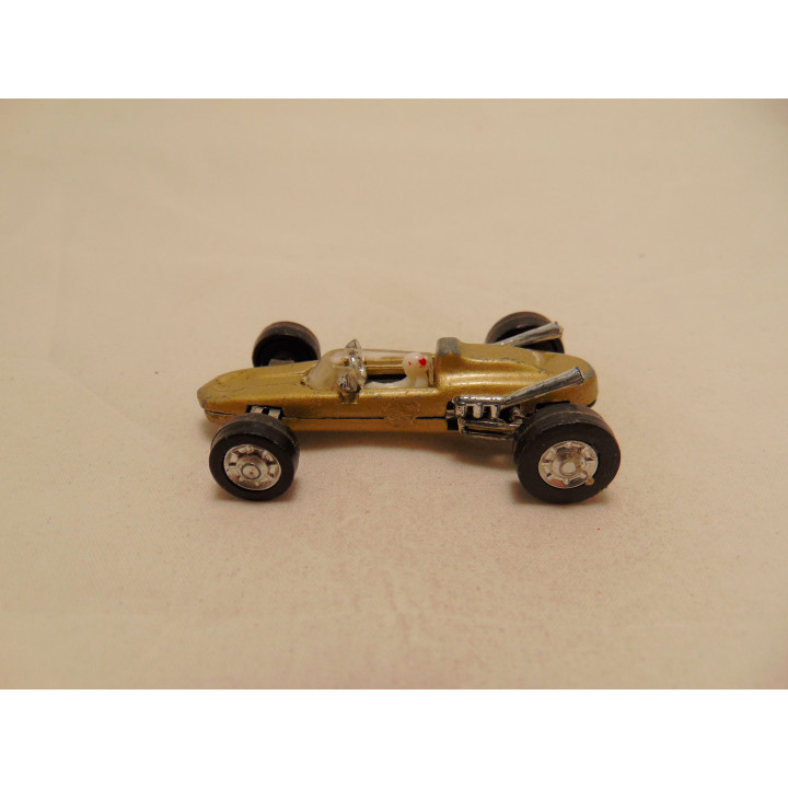 Eagle MK1 T1G formule 1 1:64 Zylmax goudkleurig