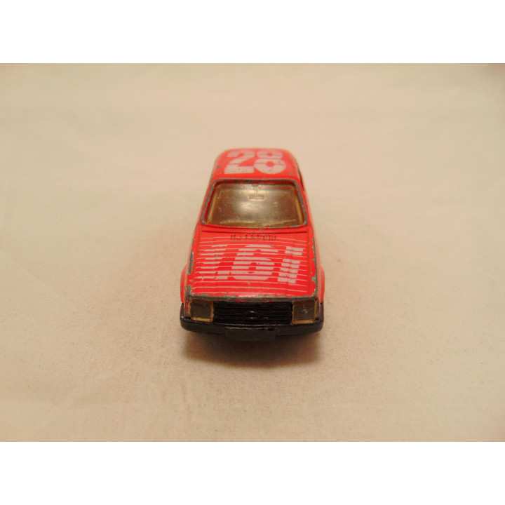 Ford Escort 1.6 1:64 MC Toys rood