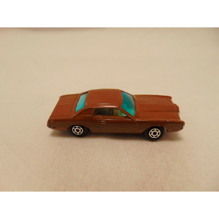 Ford Thunderbird 1970 1:64 Yat ming bruin