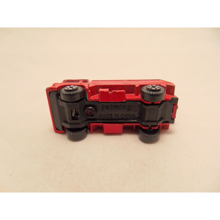 Kraanwagen 1:64 Yat ming rood