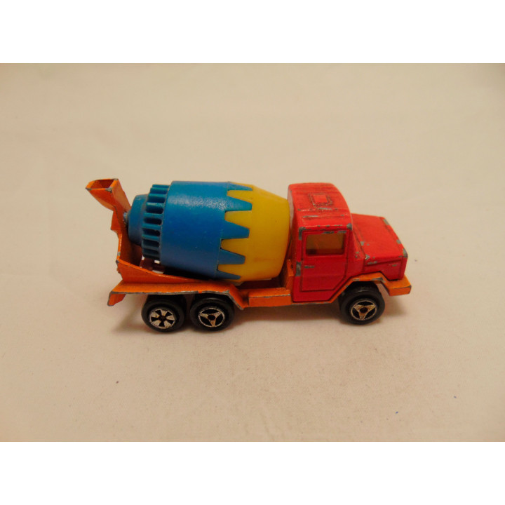 Magirus betonwagen Majorette oranje