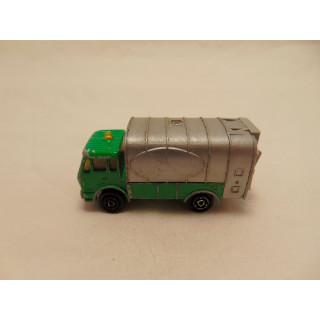Mercedes Benz 1635 vuilniswagen Majorette 218