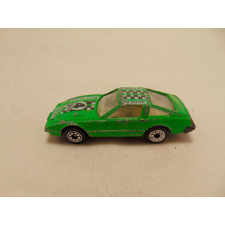 Nissan 300 ZX 1:64 groen
