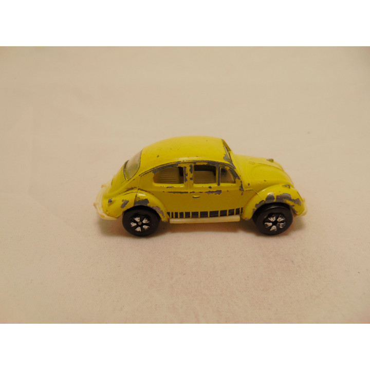 Volkswagen kever Beetle 1962 PlayArt 1:64 geel