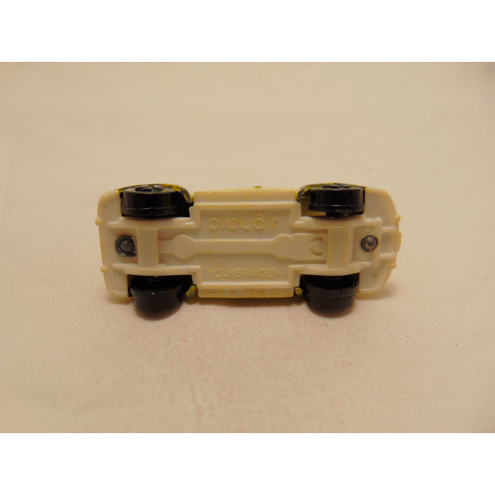 Volkswagen kever Beetle 1962 PlayArt 1:64 geel