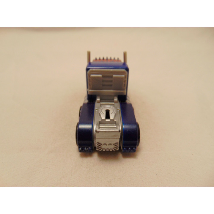 Optimus prime Transformers Hasbro 8x3.5x4cm - Verzamelobjecten