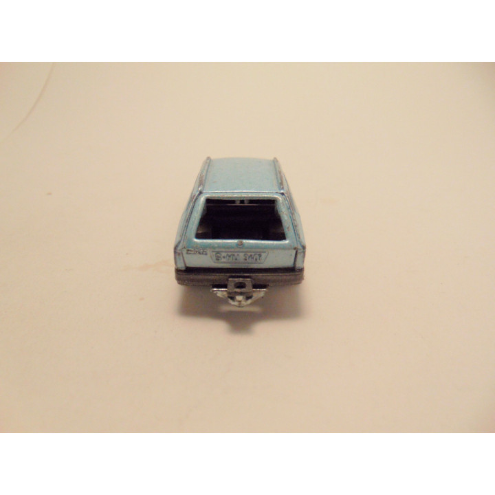 Mercedes 300TE Majorette 1:63 lichtblauw
