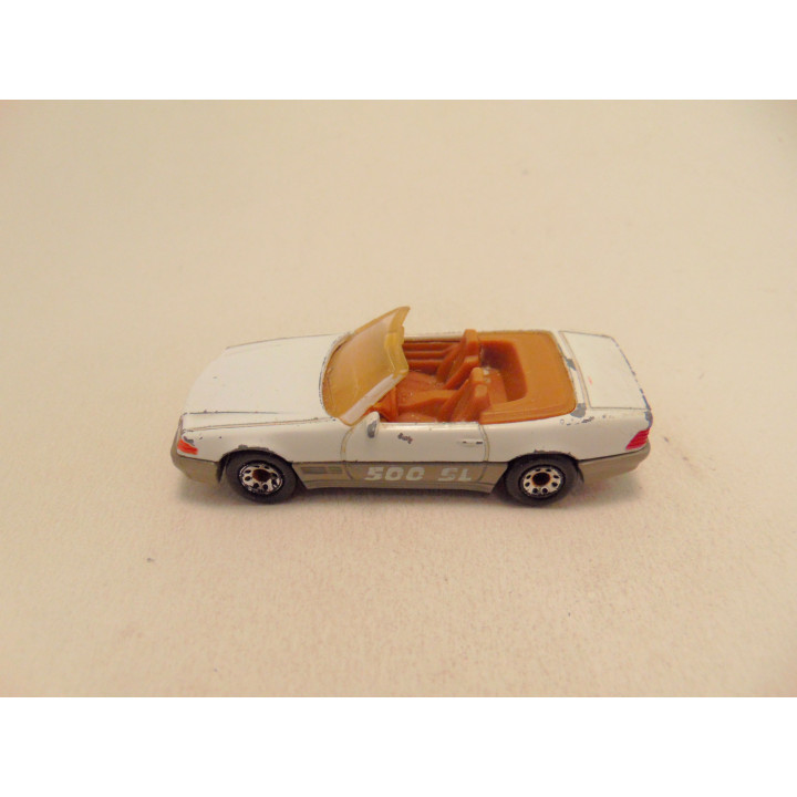 Mercedes 500 SL cabrio Matchbox 1:59 wit
