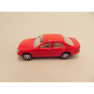 Mercedes S class 1:64 Welly rood