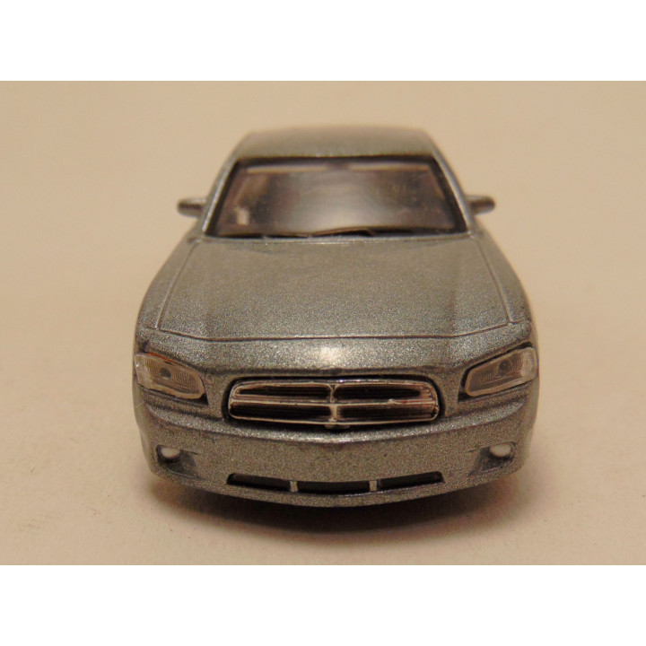 Dodge Charger 2006 1:43 Maisto zilvergrijs