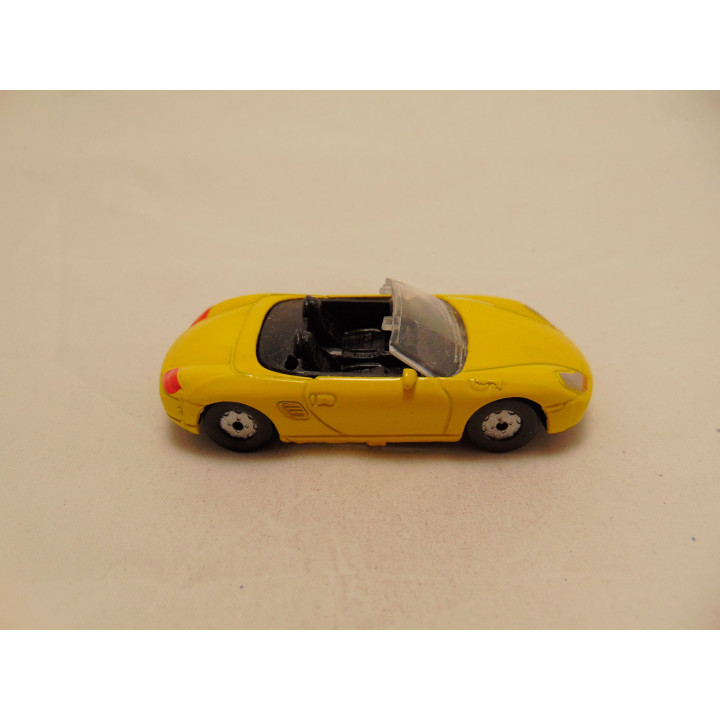 Porsche Boxster cabrio 1:55 geel