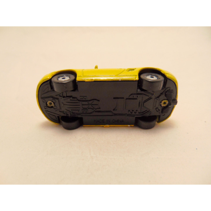 Porsche Boxster cabrio 1:55 geel